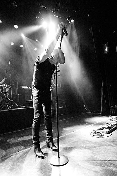 Kevin Martin - Candlebox - multi-platinum band - concert photography on-location - Irving Plaza - NYC